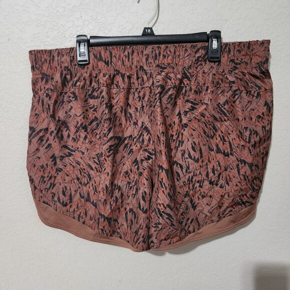 Athletic Works Womens Abstract Print Running Shorts Size Large Brown Black - Picture 4 of 14